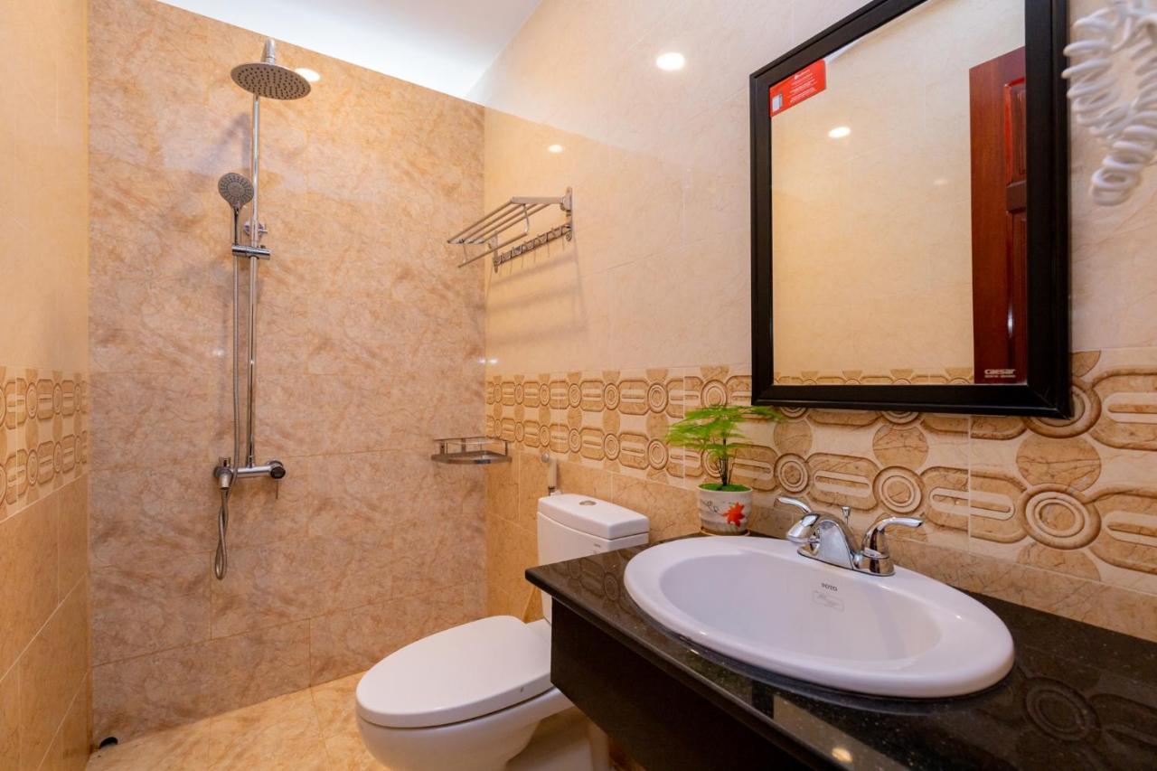 Anh Tuan Hotel Вунг Тау Екстериор снимка